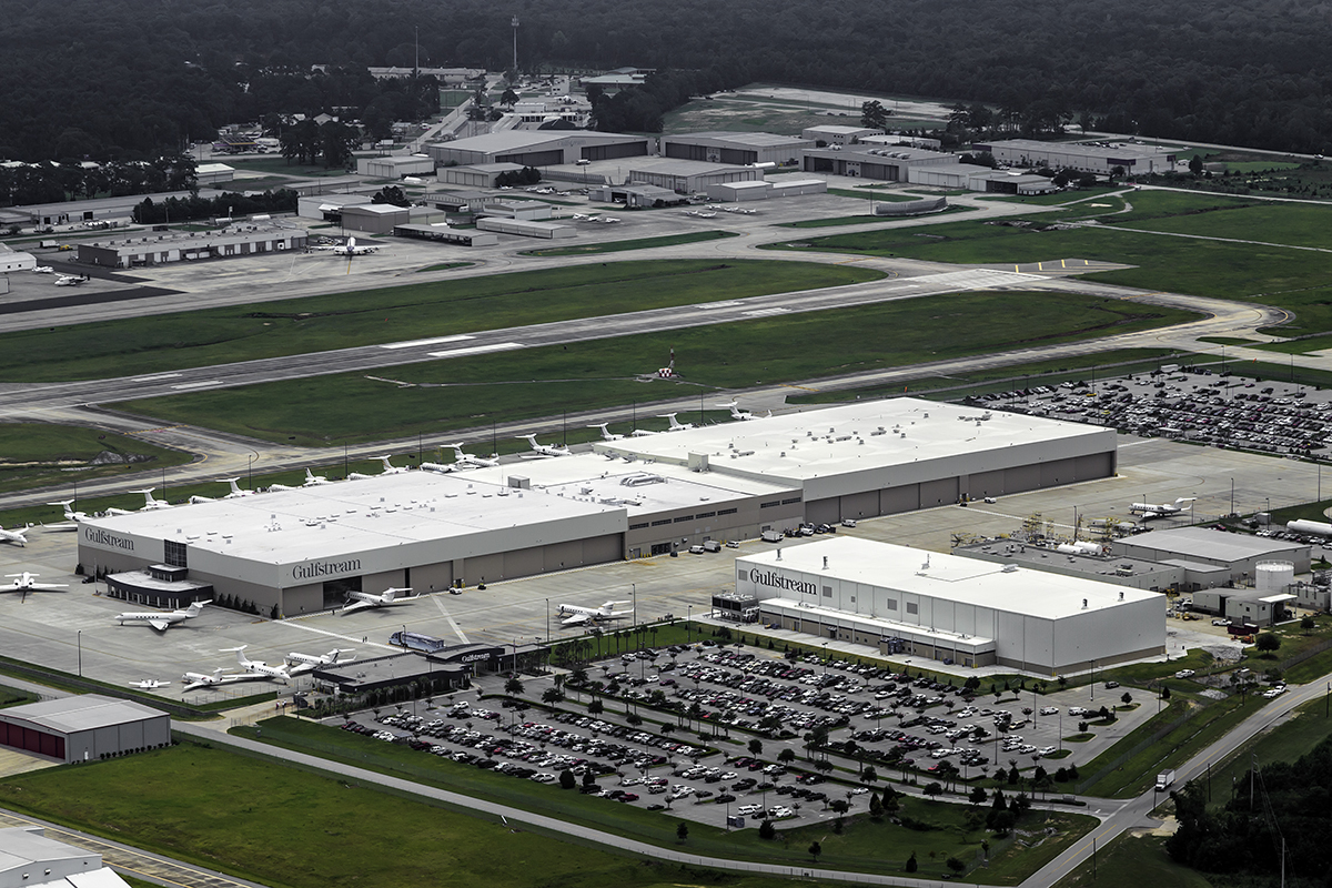 Gulfstream aerospace corp paint hangar opens in appleton