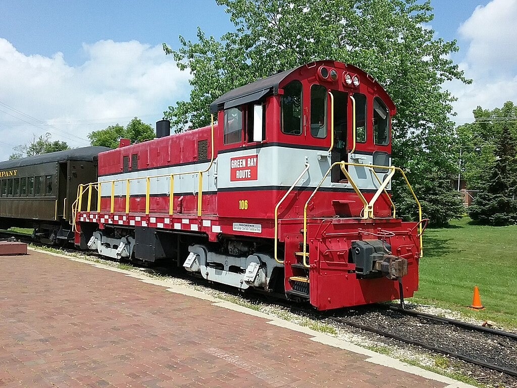 Passenger train service envisioned for green bay