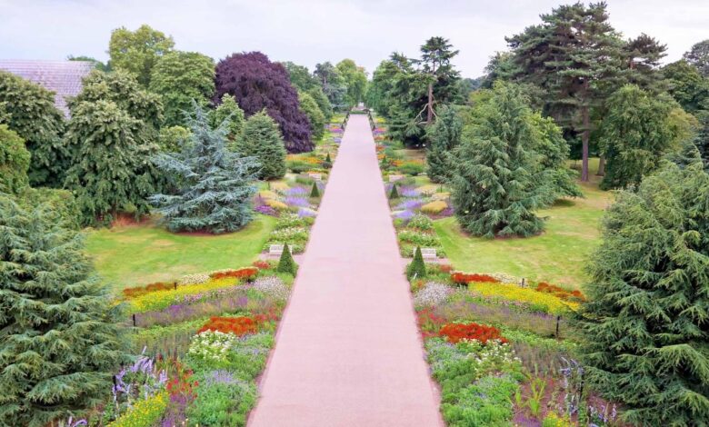 Botanical gardens has new name