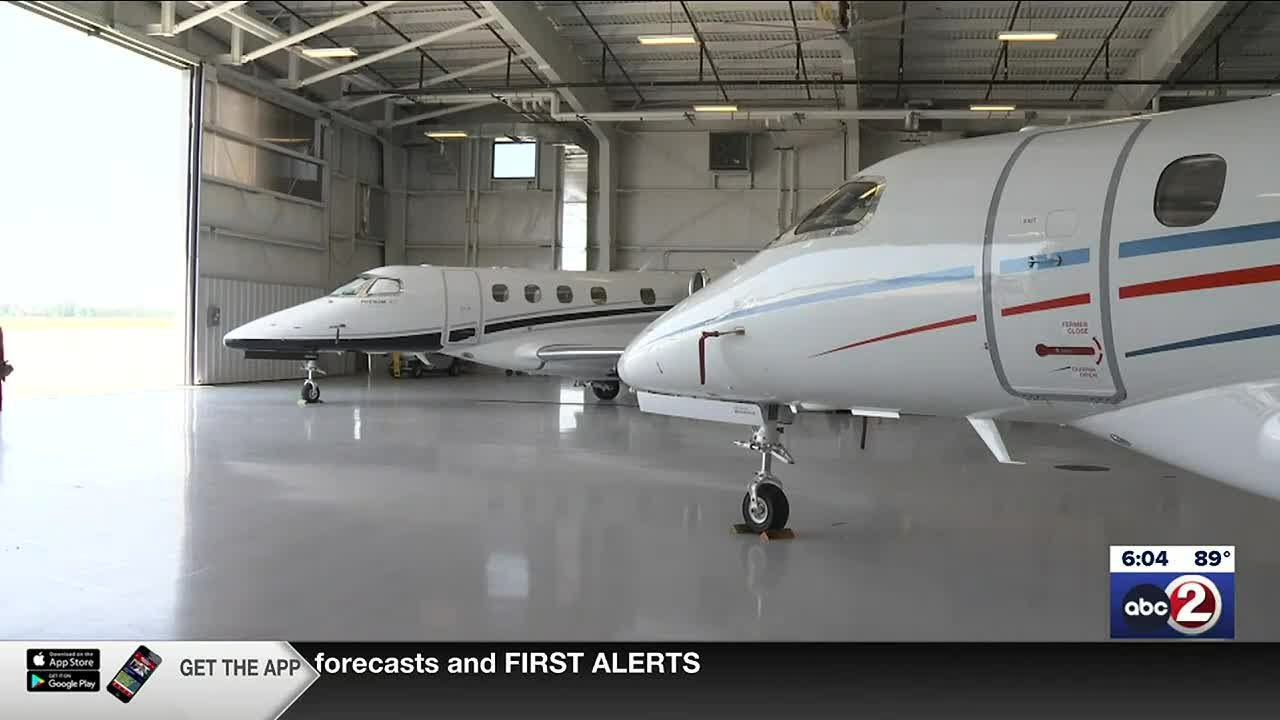 Appleton airport adds non stop flight to west coast