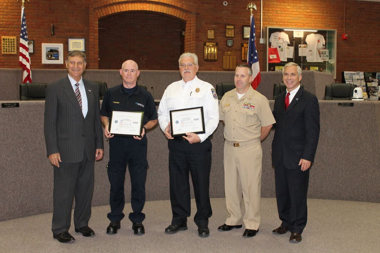 Hshs security director receives patriot award