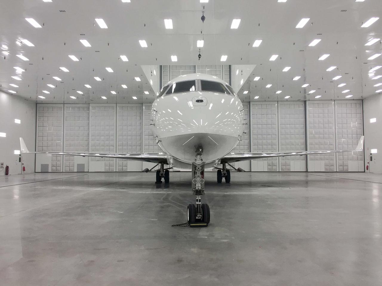 Gulfstream aerospace corporation paint hangar opens at atw