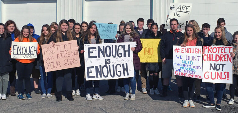 Students participate in door county manufacturing tours