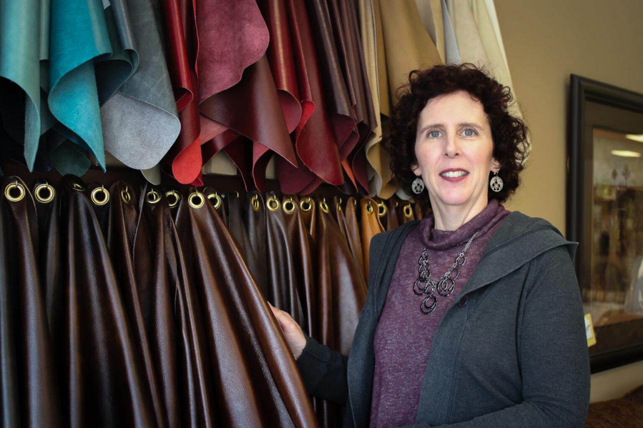 Pulaski furnitureland accessories Making a difference furnitureland in pulaski