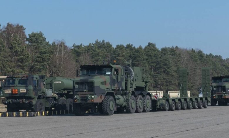 Fmtv oshkosh receives begins ramp trucks 152m