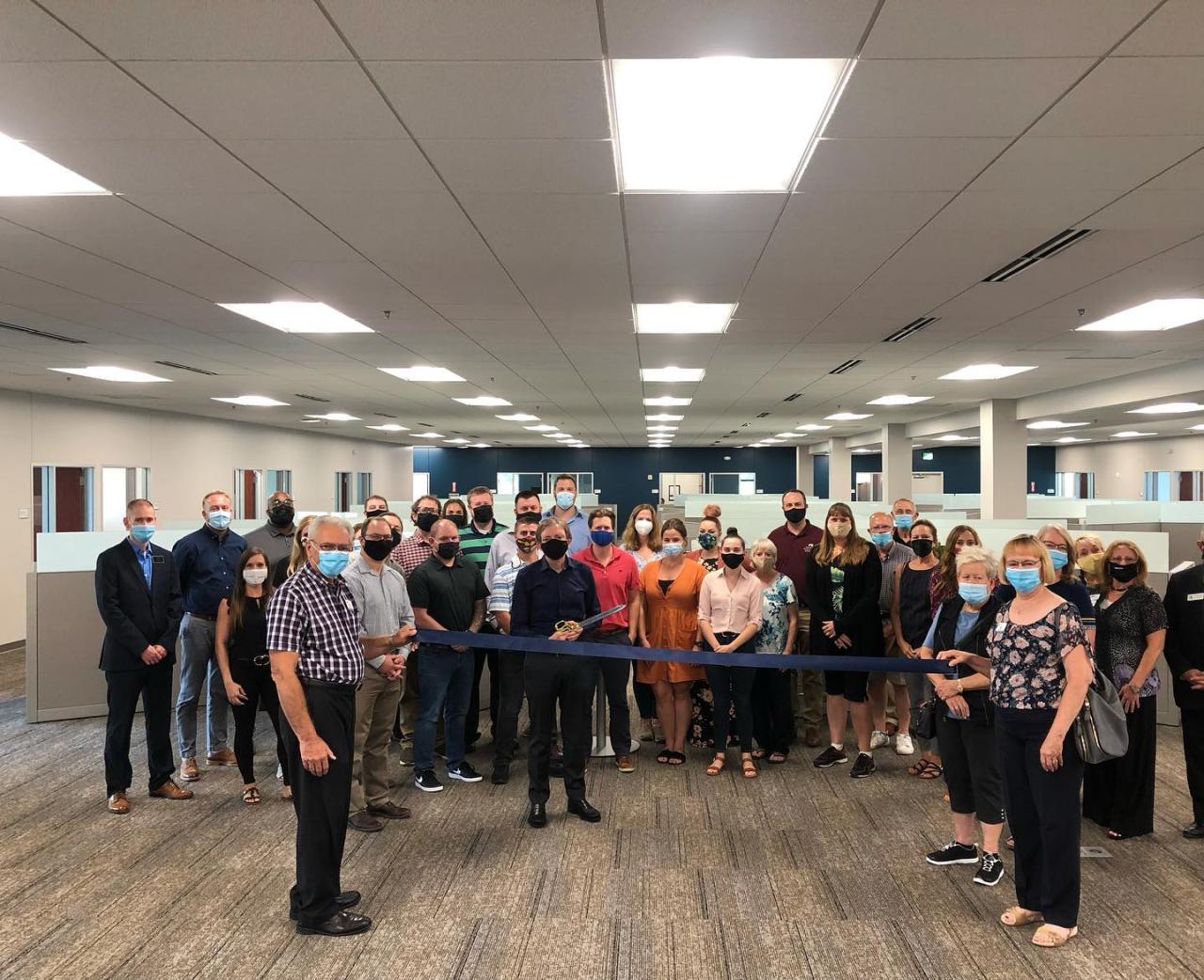 Rausch insurance agency ribbon cutting