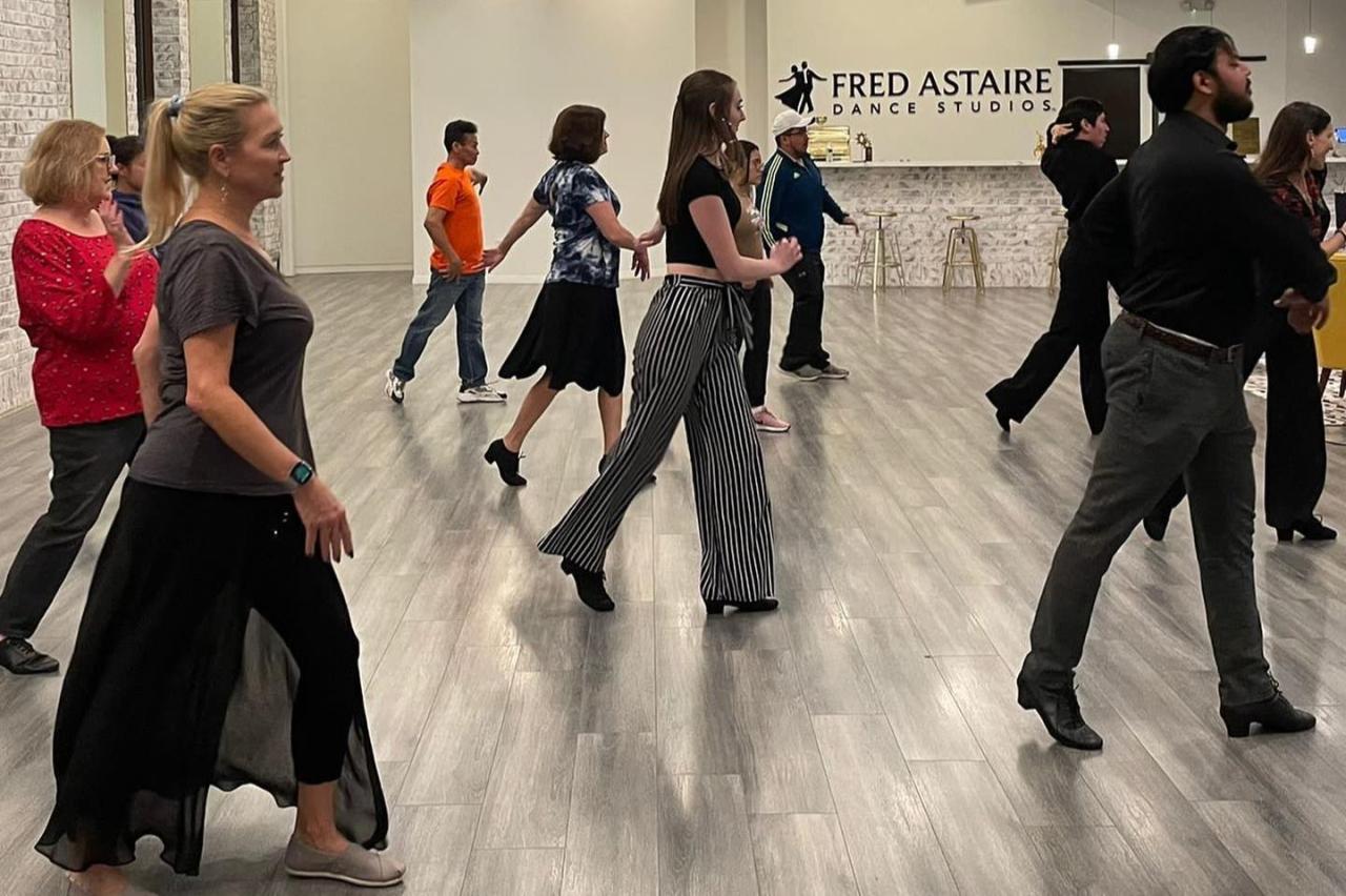 Fred astaire dance studios opens on green bays south side