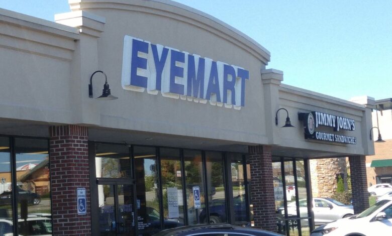 Oshkosh gets close up look at eyemart express